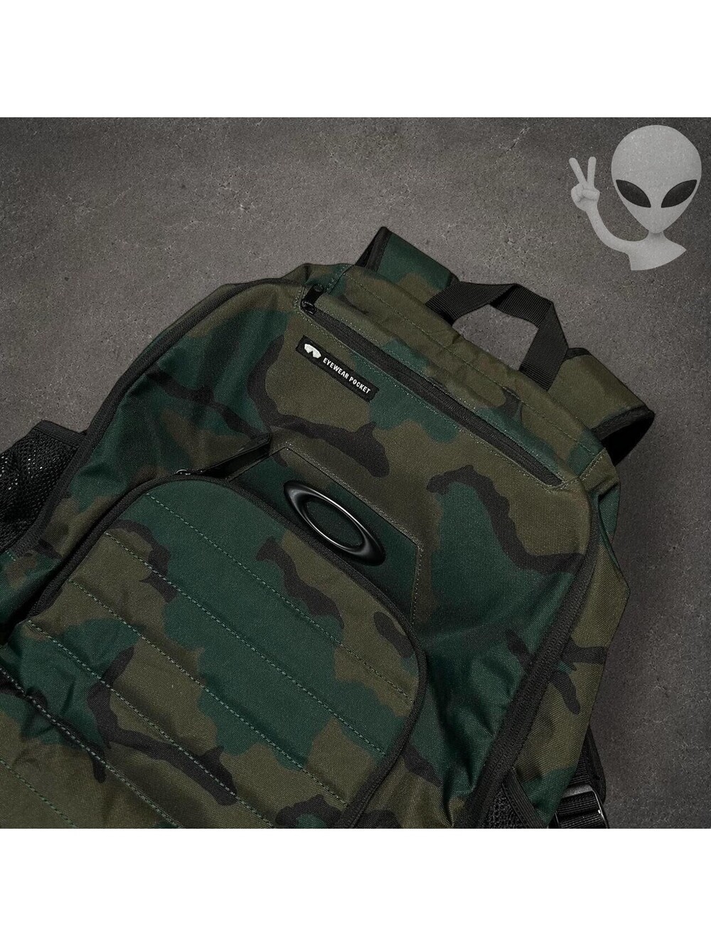 Oakley Enduro 20L 3.0 Backpack Tiger Camo Green Padded Laptop Bag